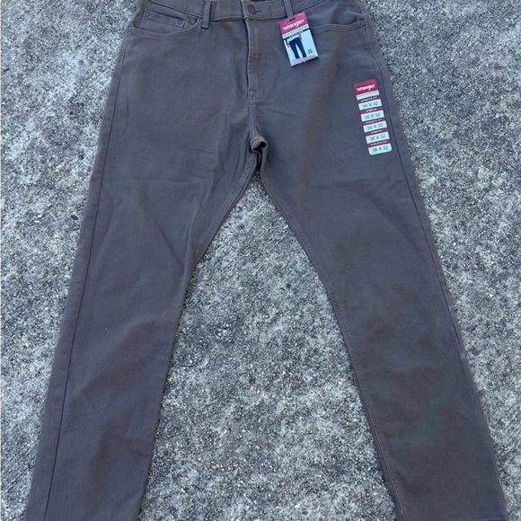 Wrangler Tan Denim Pants - Picture 1 of 5